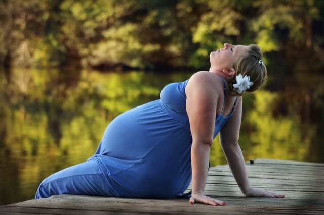 woman-pregnant-pier-belly-54634-1